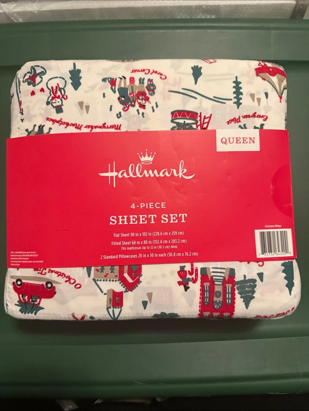 Hallmark 4-piece Queen Christmas Village Sheet Set